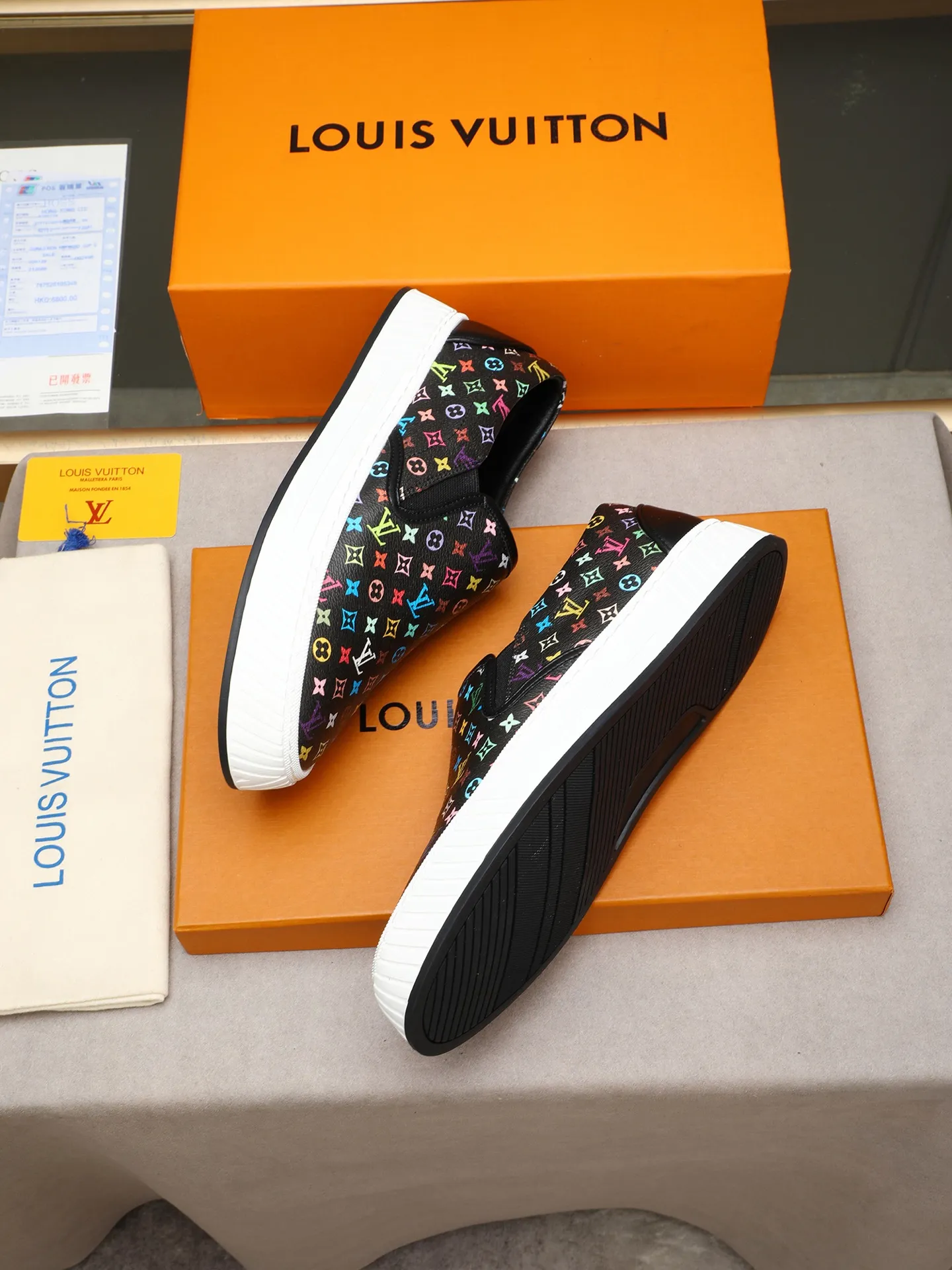 Mainly recommended model 👍👍👍P400 LOUIS VUITTON [Luden Yiwei] - LV upper imported first-layer cowhide combined with LV classic materials 🇩🇪 imported leather lining ➕ non-slip and wear-resistant outsole. Every man's identity is reflected in his elegant and stable upper shoes🚶🏻🚶🏻📯 No matter the wind or rain, the shoe last remains unchanged and can stand the test of time🔍️. ——Code number: 38-44 (45 can be customized)